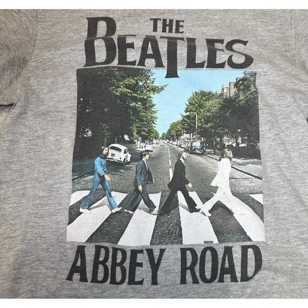 The Beatles Band Concert T-Shirt Mens Size Small Grey Abbey Road Music Retro